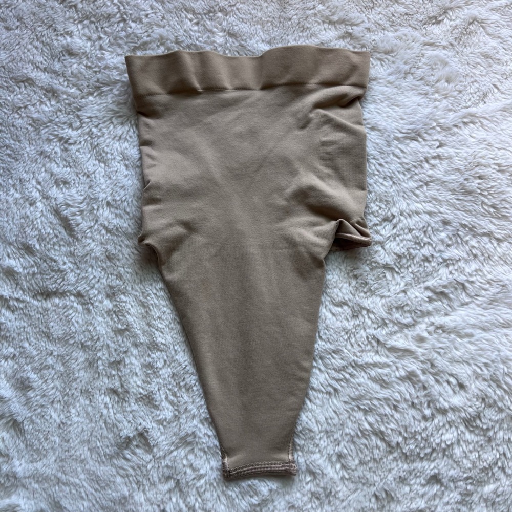 SKIMS Sculpting High Waist Thong Shapewear Sand Beige Women's Size Small NWOT